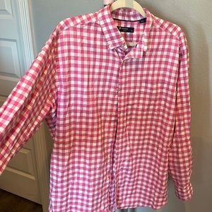 Pink plaid Cremieux  dress shirt